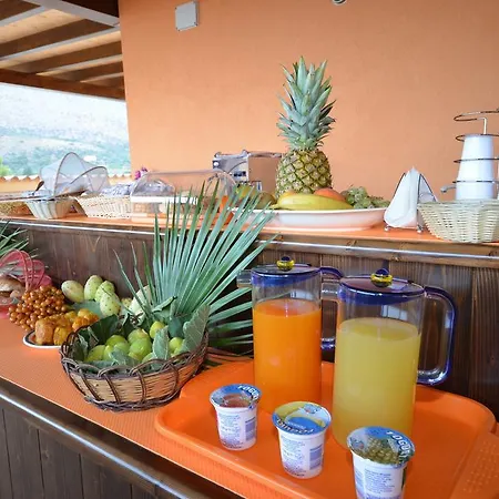 Baia Santa Margherita Bed & Breakfast